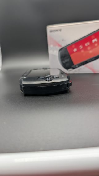 PSP Street E1000 Charcoal Black con caja