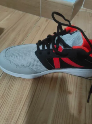 Deportivas sin estrenar Talla 37