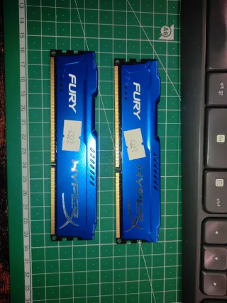 Memoria RAM HyperX Fury 4GB funcionan perfectament