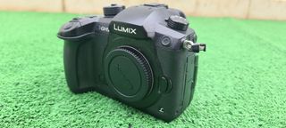 Panasonic Lumix GH5 Cámara Profesional