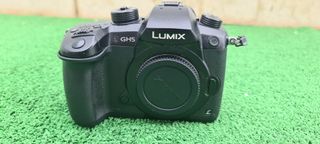 Panasonic Lumix GH5 Cámara Profesional