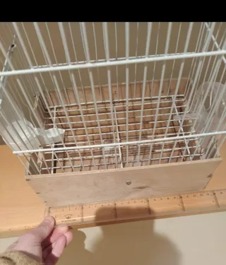 Jaula para pájaros blanca