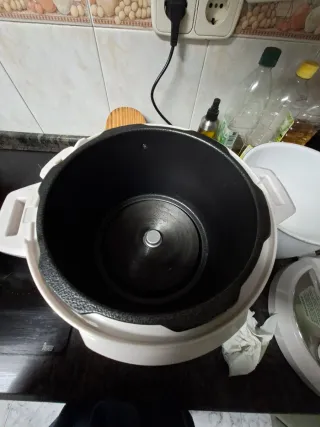 Robot de cocina blanco