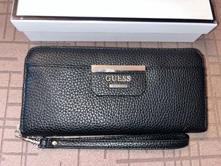 Cartera Guess Negra con Caja