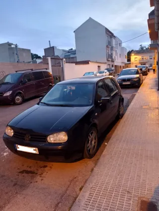 Volkswagen Golf 2003