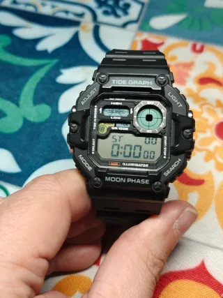 Reloj Casio Tide Graph Negro