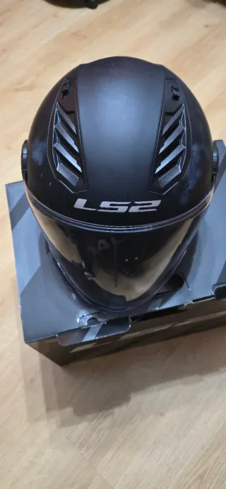 Casco de moto integral negro