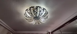 Plafón de techo con cristales de roca