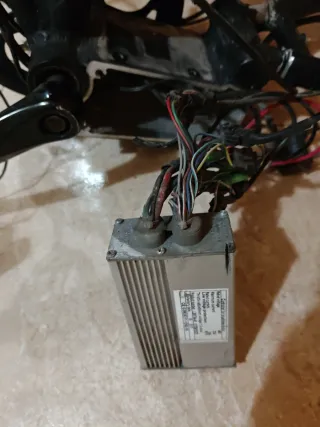 Centralita Tucano Bike 48v 12AH