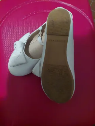 Ballerine bianche con fiocco taglia 32