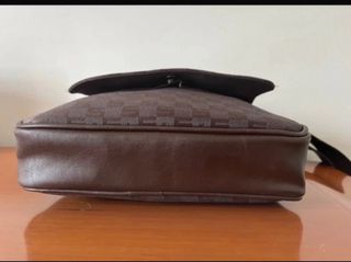 Borsa a tracolla Sisley monogram marrone