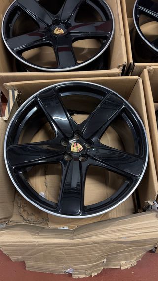 Llantas Porsche Macan GTS Originales 21