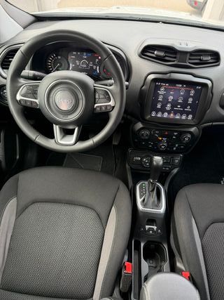 Jeep Renegade 2023