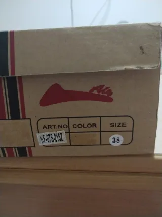 Zapatos de tacón negros para mujer