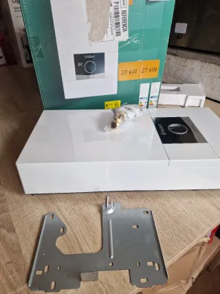 Calentador Vaillant 27kW digital