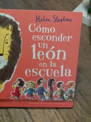 Cómo esconder un león en la escuela / How to Hi...