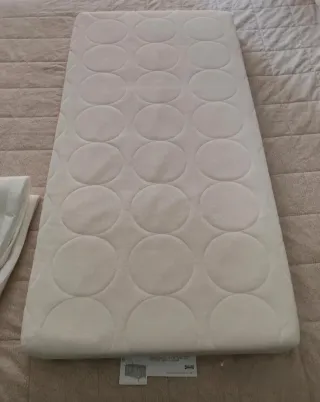 Materasso Ikea in schiuma per lettino, 60x120x8 cm