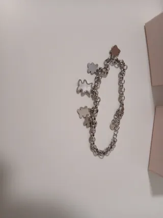 Pulsera de acero con charms