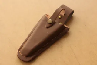 Riñonera para tijeras de podar de cuero