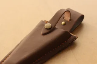 Riñonera para tijeras de podar de cuero