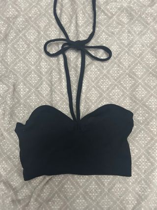 Top negro halter