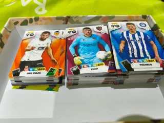 Cromos La Liga y Adrenalyn 25/26