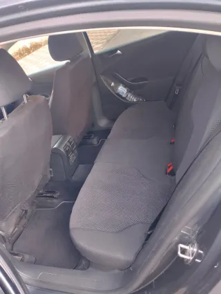 Volkswagen Passat 2010