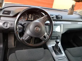 Volkswagen Passat 2010
