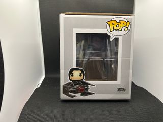 Funko Pop Kylo Ren con TIE Fighter 215