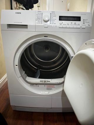 Secadora AEG Lavatherm 8 kg