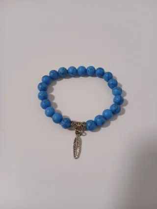 Pulsera de la suerte con pluma