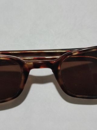 Occhiali da sole rettangolari marrone tartarugato