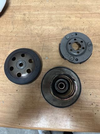 Embrague, poleas yCampana Embrague Aerox