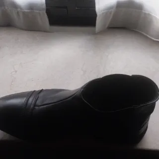 Stivaletti neri in pelle