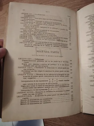 Lecciones de álgebra