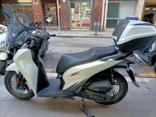 Honda SH 125 Scooter