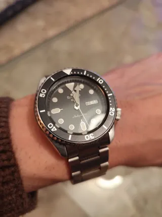 Seiko 5 Sports Reloj Automático