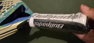 Pala de pádel Bullpadel Ionic Light 2026