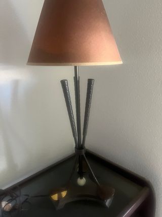 Lámpara de mesa golf