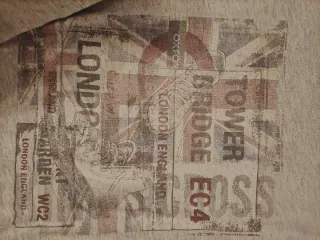 Camiseta manga larga gris niño Londres