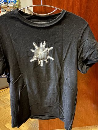 Camiseta Negra Radical con Calavera