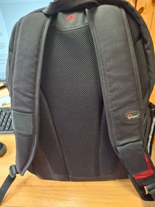 Mochila LOWEPRO FASTPACK Roja