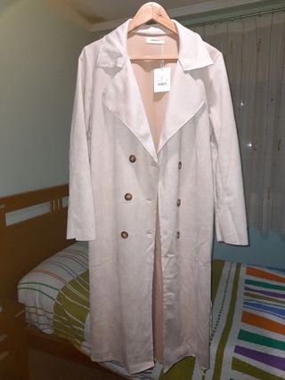 Gabardina antelina beige Talla XL