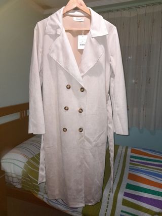 Gabardina antelina beige Talla XL