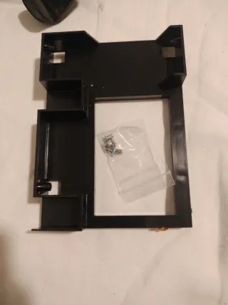 Adaptador disco duro negro Hay 12 unidades