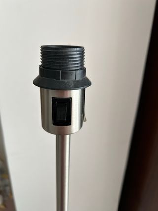 Lámpara de pie IKEA acero y pantalla hilo