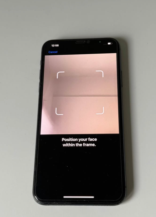 iPhone 11 Pro Max 64GB + Powerbank 10000mAh