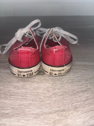 Converse rojos talla 37