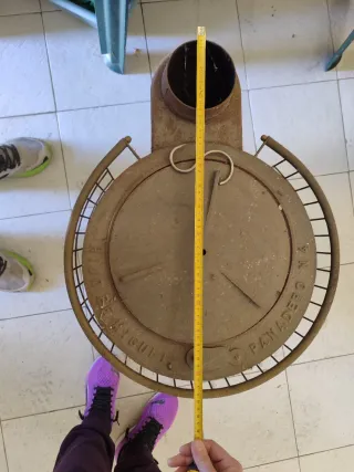 Estufa de leña antigua