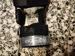 Rodillera Donjoy Armor Fourcepoint XL Derecha